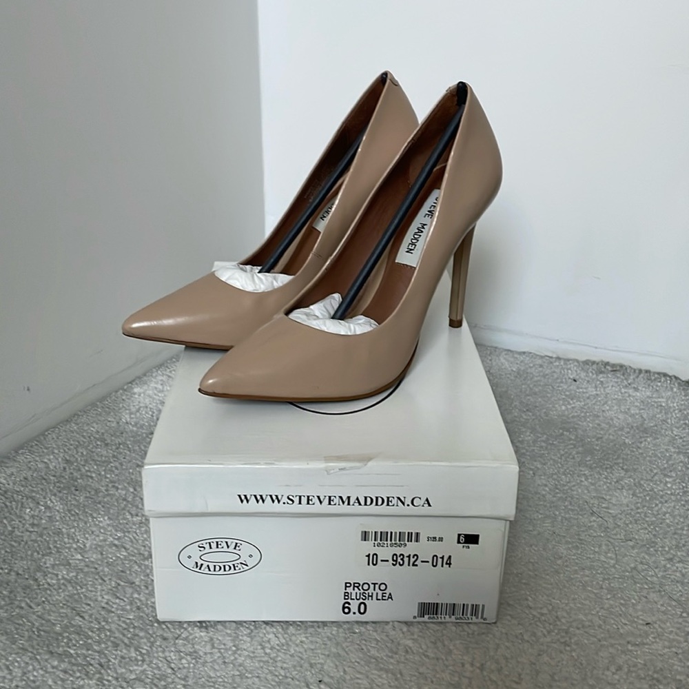 Steve Madden Proto pumps in blush leather sz 6